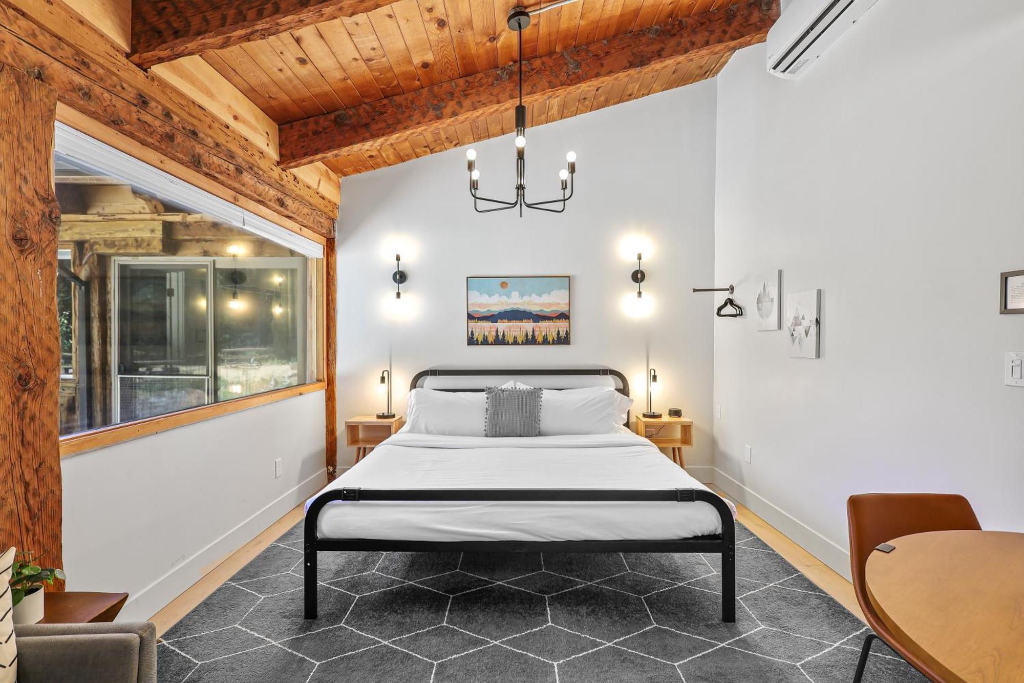 Basecamp Lodge Mount Shasta Esterno foto